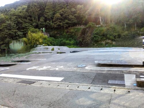 菊の湯の駐車場