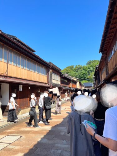 ひがし茶屋街のメイン通り