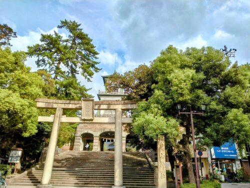 尾山神社入口