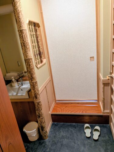 まつだい芝峠温泉雲海の客室内