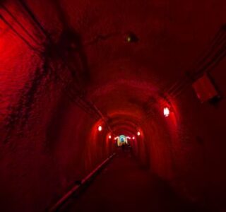 清津峡トンネル内