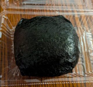 一個が一合分のおにぎり